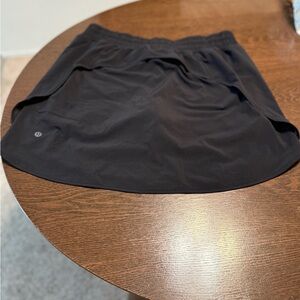 Lululemon Black Running / Tennis Skirt – Size 10